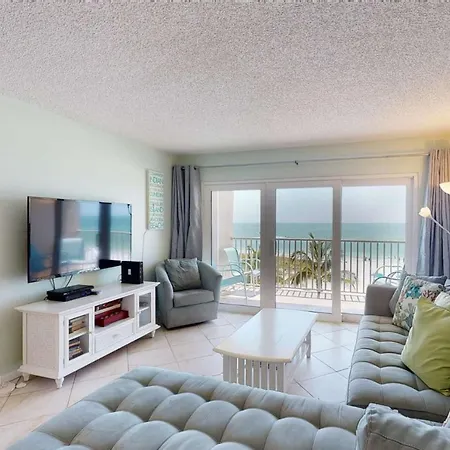 307 - Beach Place